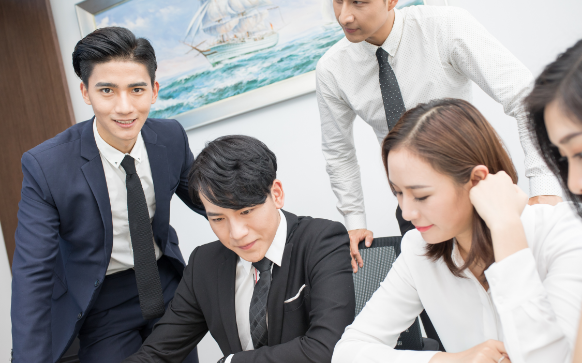 企業(yè)選擇定制小程序優(yōu)勢