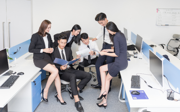網(wǎng)頁(yè)設(shè)計(jì)色彩搭配原則